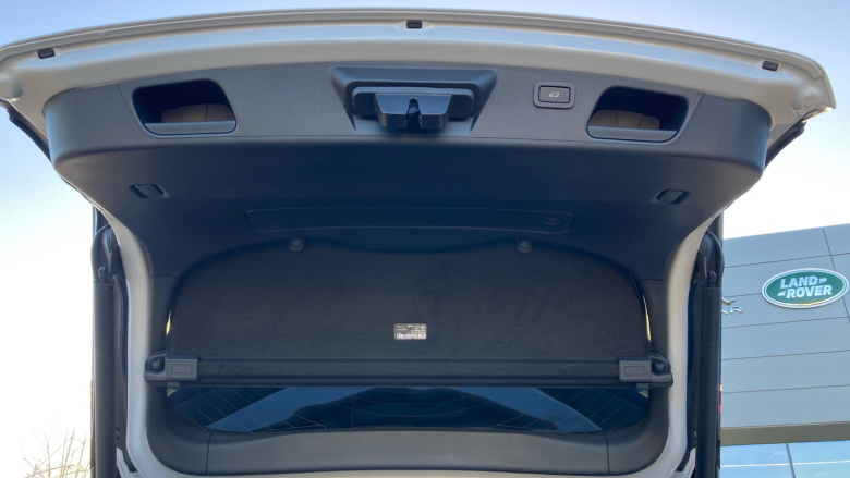 Jaguar E-Pace 2.0d [180] Chequered Flag Edition 5dr Auto Diesel Estate